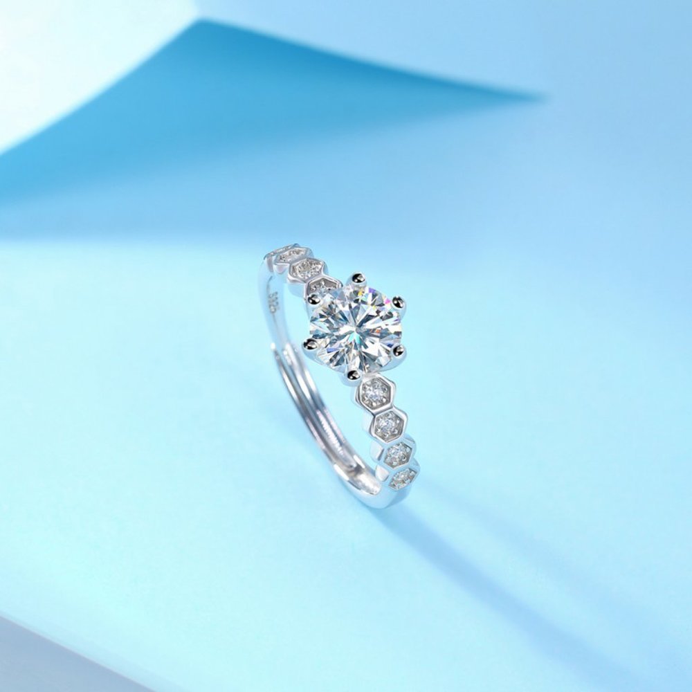 Certified 3ct. t.w. Moissanite Diamond Honeycomb Band Engagement Ring NEW - Picture 3 of 9